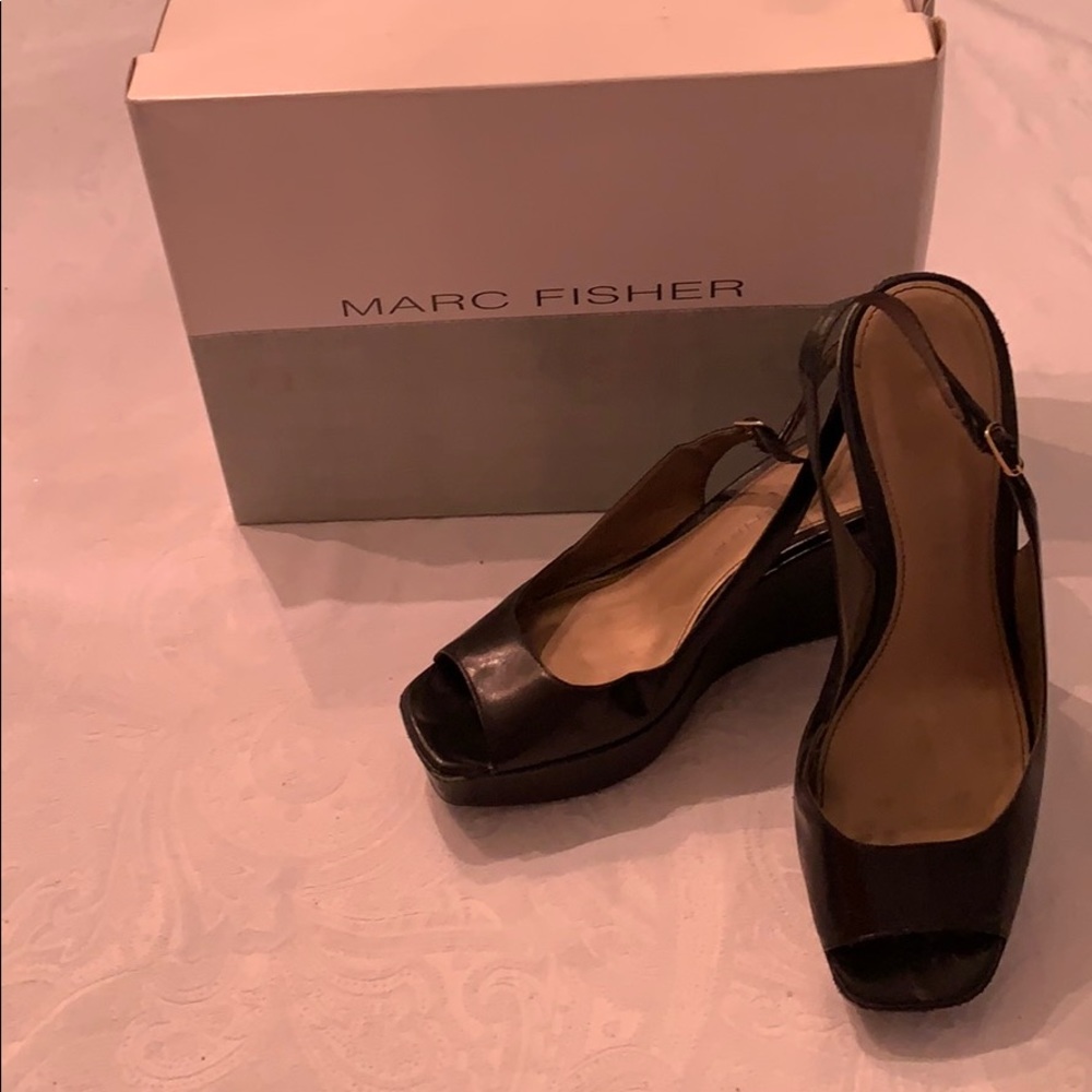 Marc Fisher Black wedges